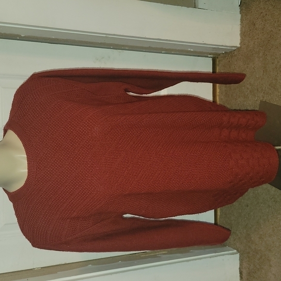 Bobbie Brooks Sweater -> Bobbie Brooks Sweater - Picture 1 of 3